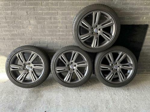 Zomerband op lichtmetalen velg 23540 ZR 18 voor Volvo