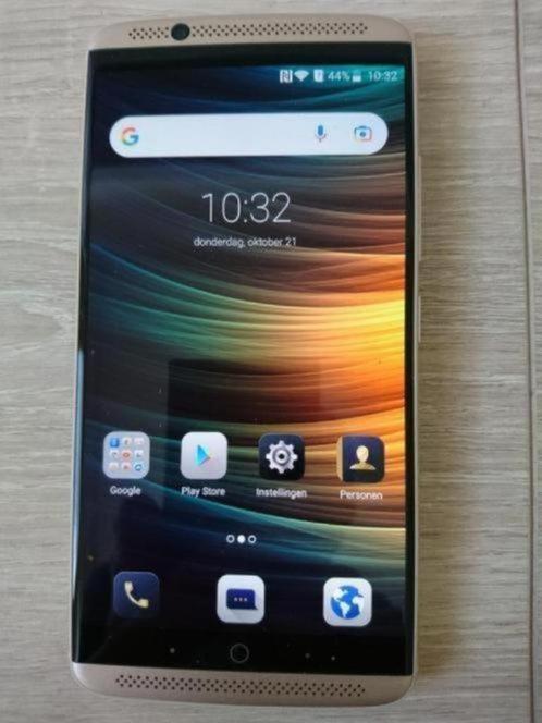 ZTE Axon 7 - 64 GB - 20 megapixel-camera - snellaadfunctie