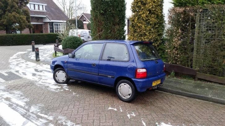 Zuinige Suzuki Alto 1.0 GA 1998 Blauw APK tot 08-2015 