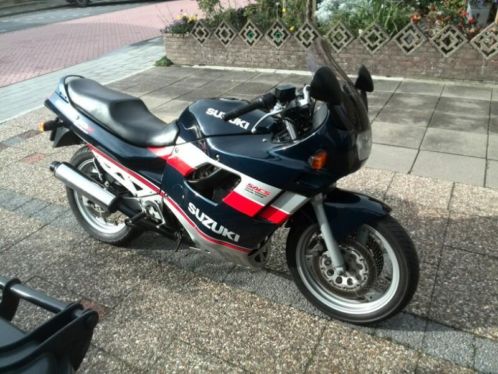 Zuzuki gsx 750f