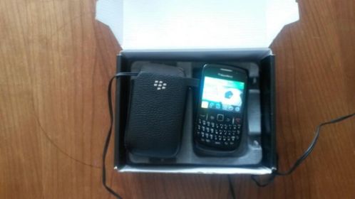 Zwarte blackberry telefoon 8520