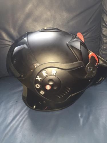 Zwarte Roof Boxer helm met extra viezier