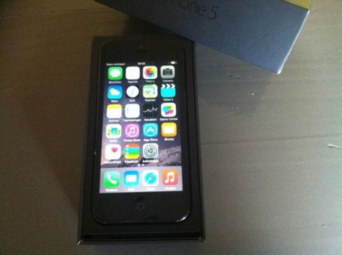 zwarte simlockvrije iphone 5 16gb compleet met toebehoren