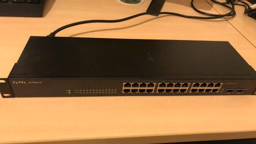ZyXEL GS 1900-24 Switch