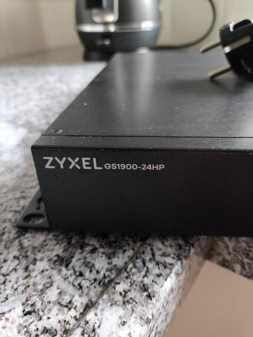 Zyxel GS1900-24HPv2