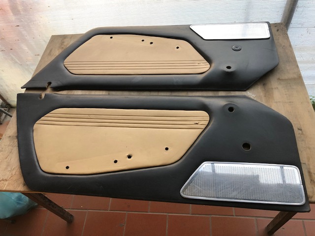 Internal door cards for Alfa Romeo Montreal