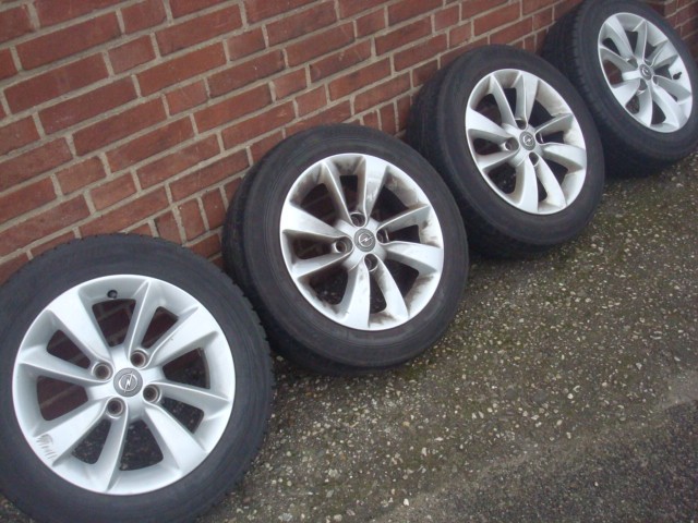 15” ORIGINELE OPEL CORSA ADAM VELGEN STEEK 4x100