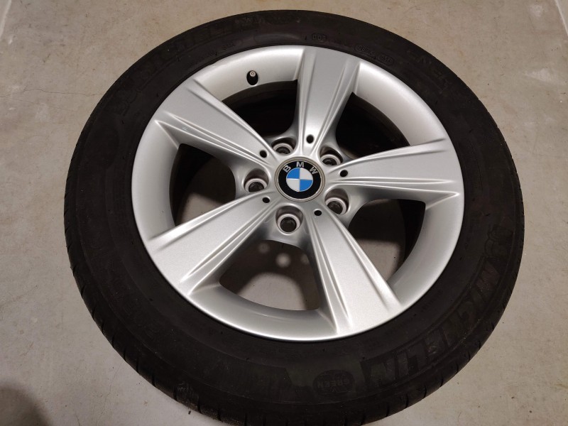 Original BMW style 376 aluminum velgen met Michelin sommerbanden