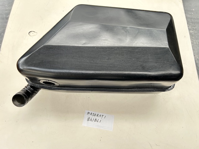 Rh fuel tank Maserati Ghibli series 1