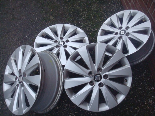 16 Originele Seat Arona 16 inch Velgen Steek 5x100