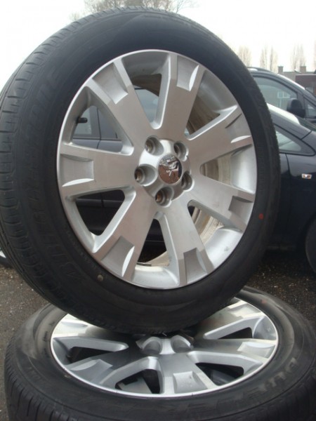 18 Origineel Mitsubishi Outlander Velgen en Banden 5x114.3