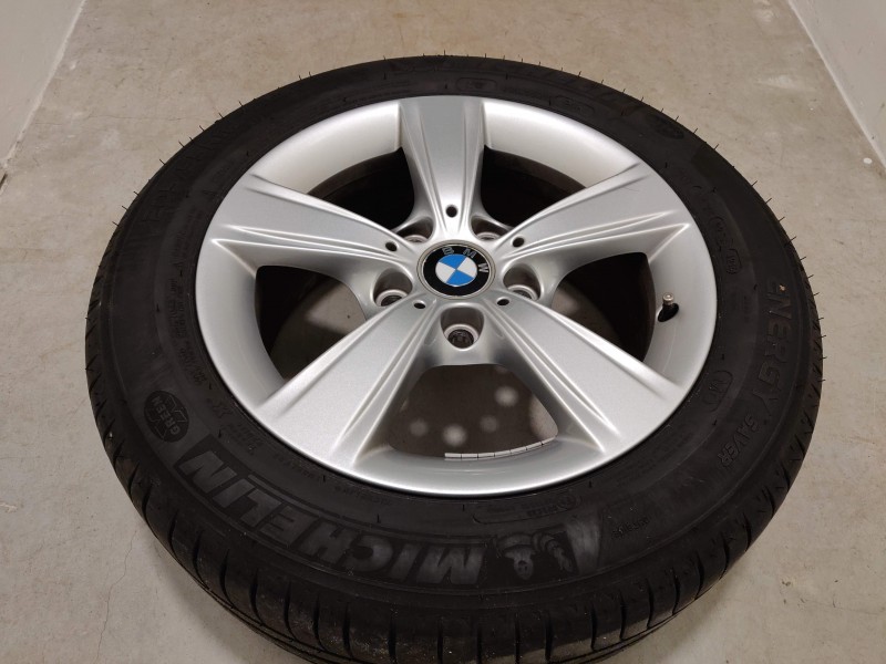 Original BMW style 376 aluminum velgen met Michelin sommerbanden