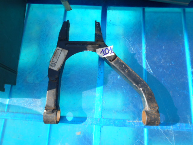 Front upper suspension arms De Tomaso Pantera
