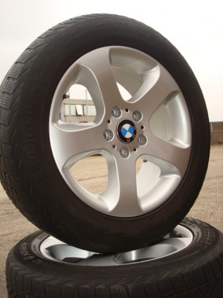 17'' inch BMW X3 VW T5 Velgen en Banden Steek 5x120