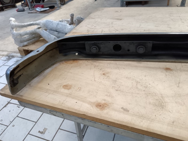 Front bumper Mercedes 280 CE w115
