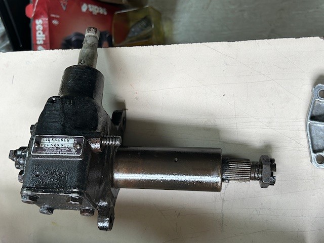 Steering box for Lamborghini Espada