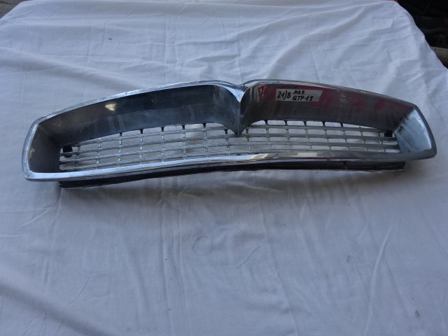 Front grill for Maserati Quattroporte series 1