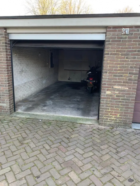 Garageboxen te koop en te huur , heel Nederland 