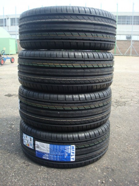 17''inch Devino Velgen en Banden Steek 5x112