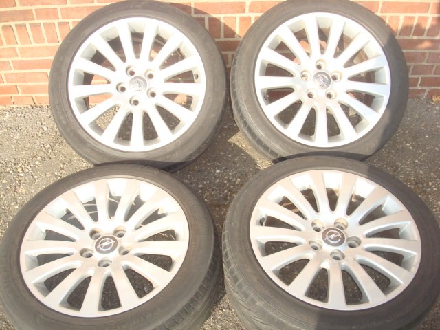 18 Inch Orginele Opel Velgen en Banden Steek 5x120