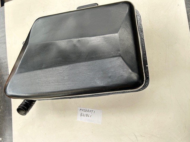 Rh fuel tank Maserati Ghibli series 1