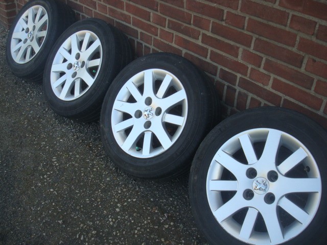 15 Inch Hockenheim Velgen Peugeot 207 CC 4x108