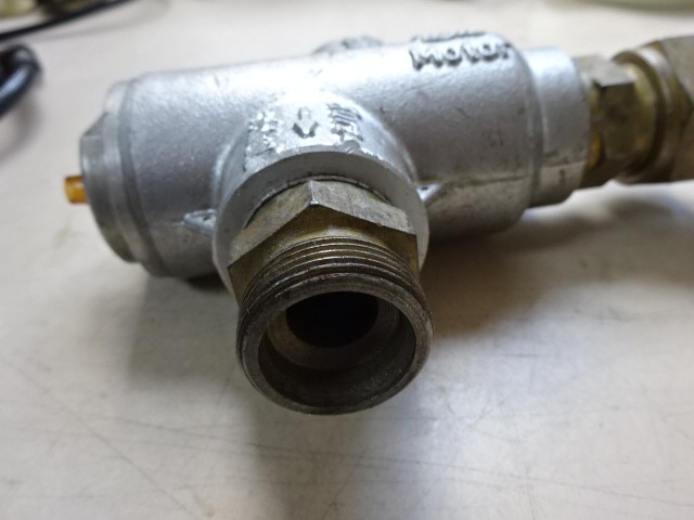 By pass valve for Porsche 911