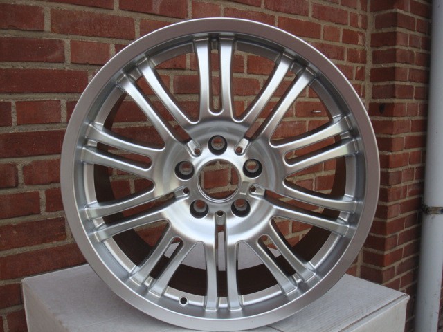 19'' inch BMW M3 Velgen Steek 5x120