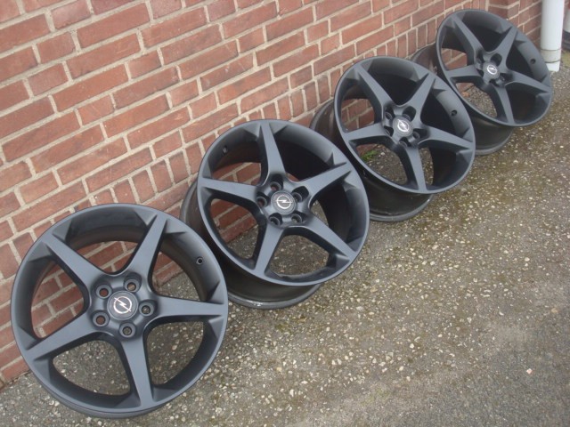 19''Inch Origineel Opel insignia Zwaart Zonder Banden 5x120