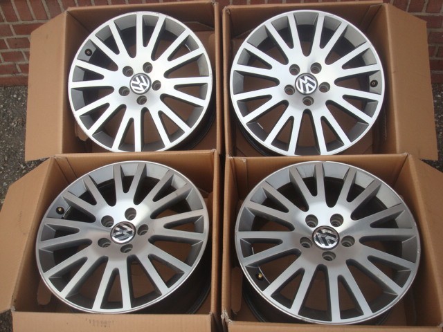 17 Inch Origineel Audi VW TT Velgen Zonder banden Steek 5x112