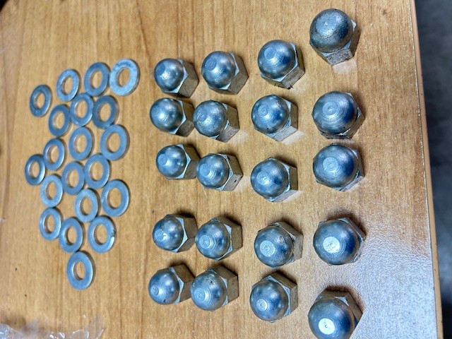 Cylinder head nuts and washers Alfa Romeo Montreal