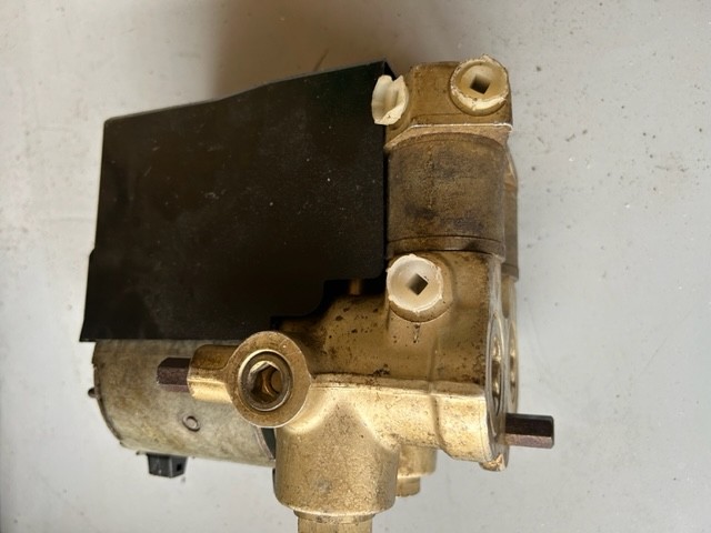 Hydraulic unit Abs for Ferrari 412