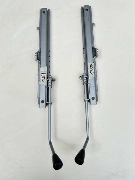 Seat rails for Maserati Indy