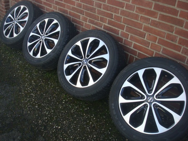 18’’Inch Originele Nissan Qashqai Velgen en Banden 5x114.3