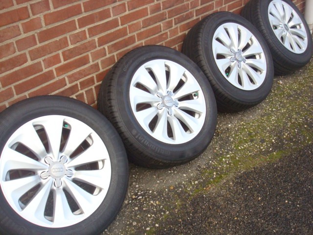 17"Inch Origineel Comfort Line Velgen en Banden Audi A6