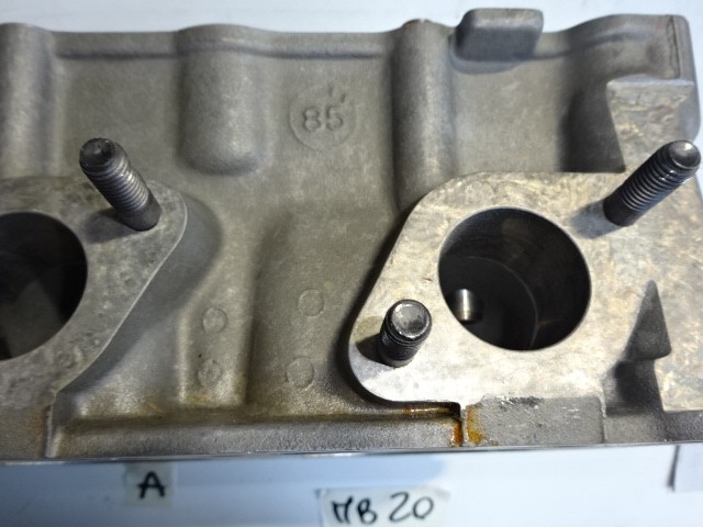 Cylinder head Maserati Biturbo