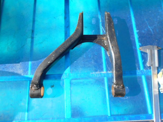 Front upper suspension arms De Tomaso Pantera