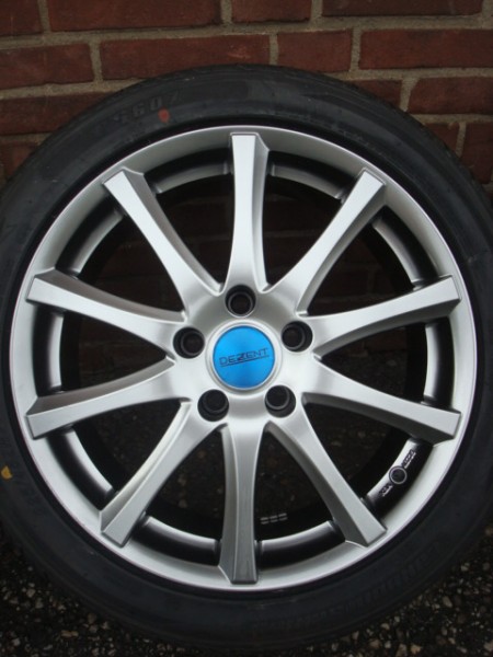 17''Inch Dezent Velgen en Banden Steek 5x112