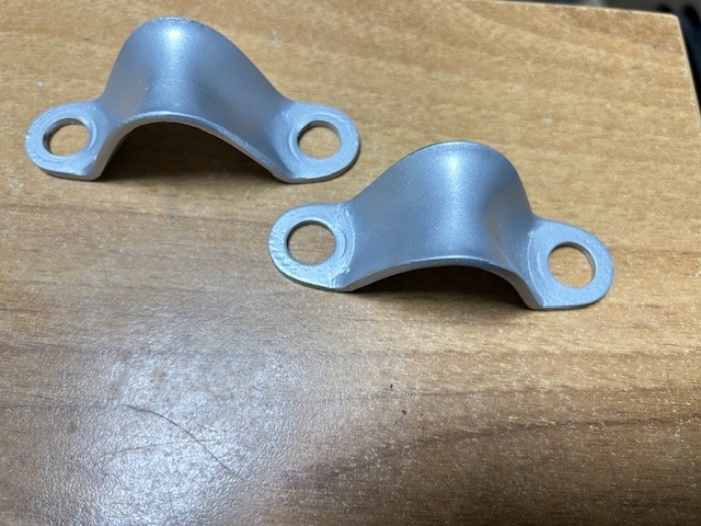 Cylinder head lifters for Alfa Romeo Montreal