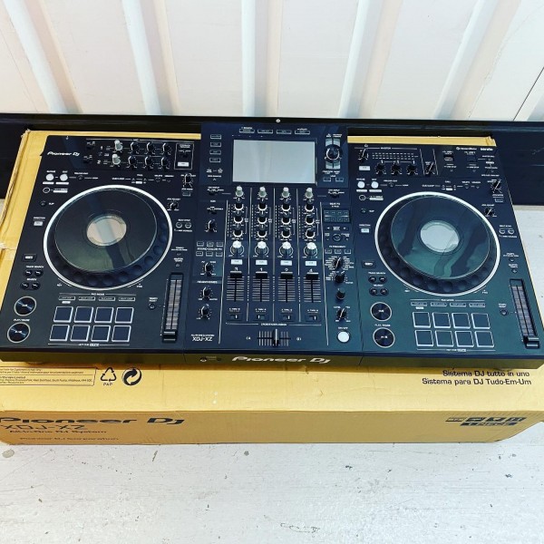 AlphaTheta XDJ-AZ, AlphaTheta OMNIS-DUO, Pioneer OPUS-QUAD, Pioneer XDJ-RX3, Pioneer XDJ-XZ, Pioneer DDJ-FLX10, Pioneer DDJ-REV7, Pioneer CDJ-3000, Pioneer DJM-A9, AlphaTheta Euphonia, Pioneer CDJ-2000NXS2, Pioneer DJM-900NXS2, Pioneer DJM-V10-LF