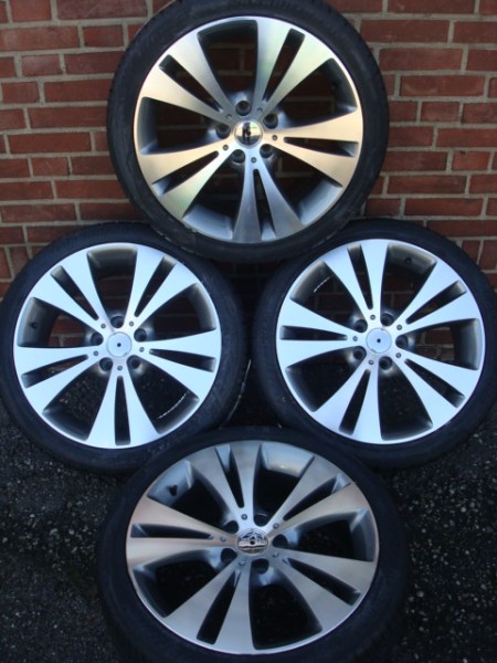 18'' inch EOS Velgen en Banden Steek 5x112