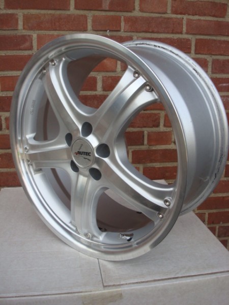 17'' Inch Autec Velgen Niewu Set Steek5x100