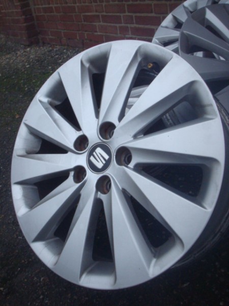 16 Originele Seat Arona 16 inch Velgen Steek 5x100