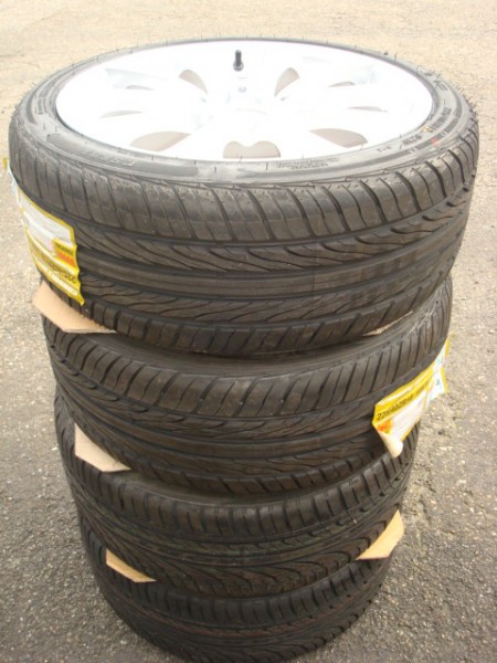 18 inch BMW Velgen en Banden Steek 5x120