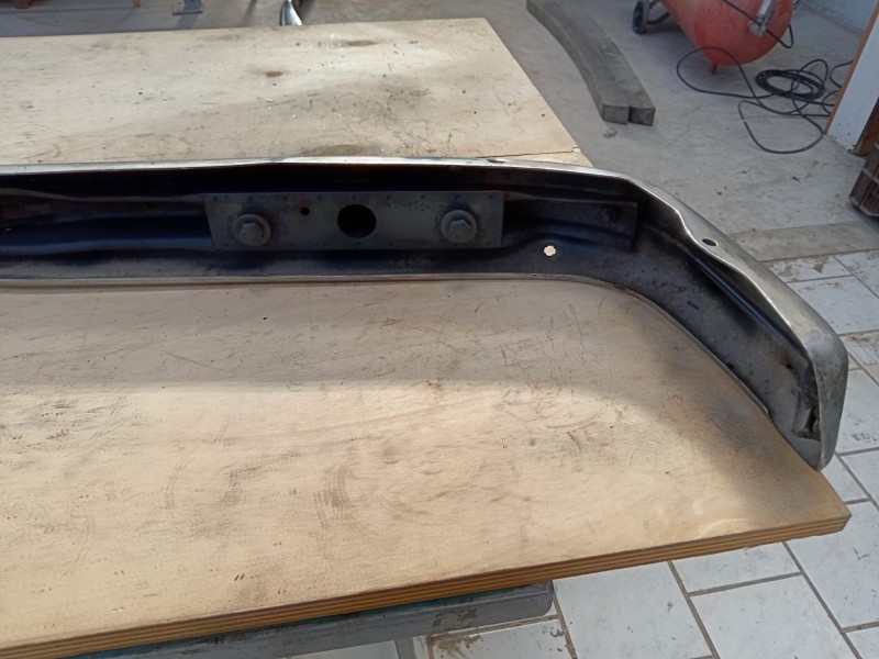 Front bumper Mercedes 280 CE w115
