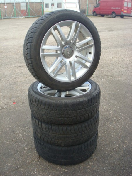 17' inch Originele S8 velgen en banden steek 5x112