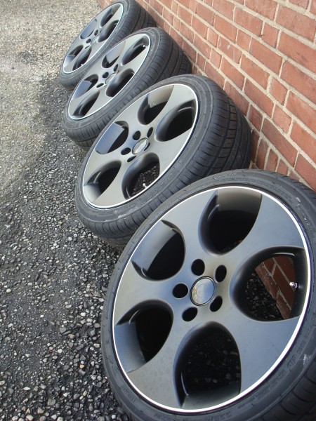 18'' Inch GTI Black Velgen en Banden Steek 5x112