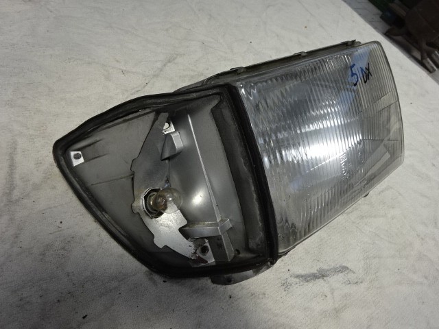 Headlights Mercedes 350 SL and 450 SL