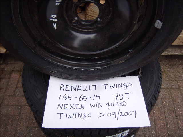 Renault Twingo nieuwe winterbanden 165/65R14 Achillis winter