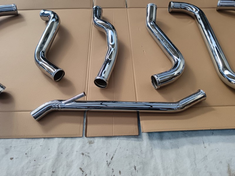 Engine air pipes Maserati Biturbo